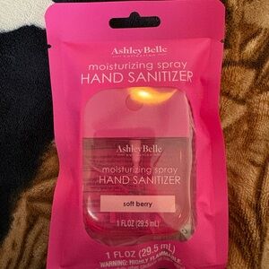 Ashley Belle Soft Berry Scented Moisturizing Hand Sanitizer Spray
